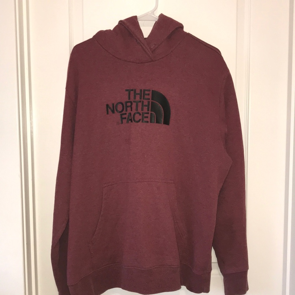 👕 The North Face Hooded Pullover